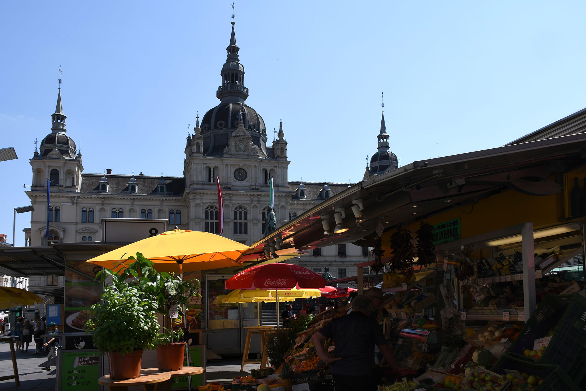 Graz (Photo license: CC BY 2.0)